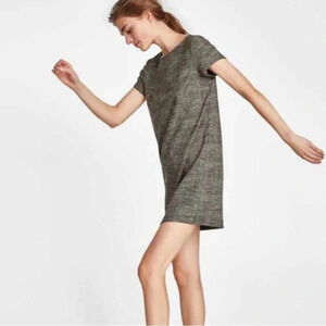 Zara Gray  Plaid Check Shift Mini Short Sleeve Dress Size Medium
